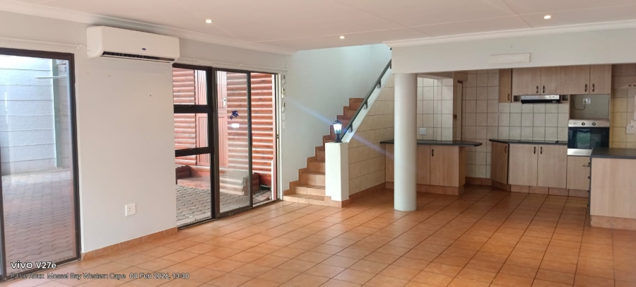 To Let 3 Bedroom Property for Rent in Hartenbos Central Western Cape